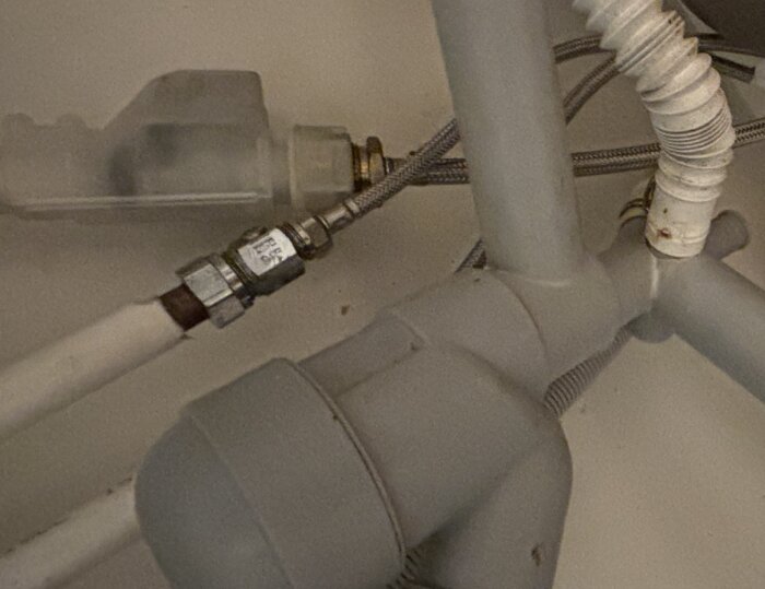 Skärmavbild 2025-11-19 kl. 22.07.12.png