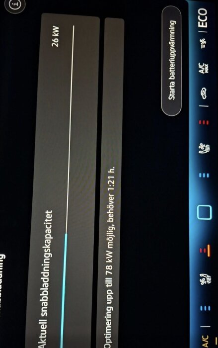 Skärm som visar laddningskapacitet på 26 kW och optimeringsmöjlighet till 78 kW, samt alternativ för batteriuppvärmning.