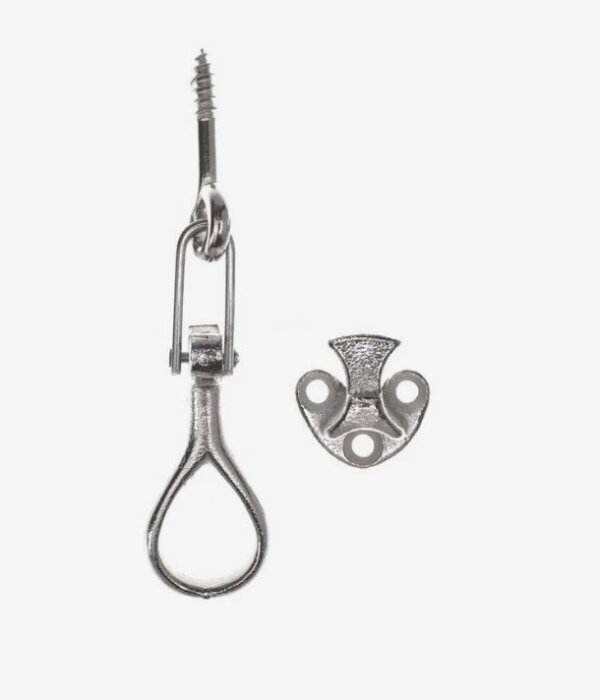 Fönsterbeslag i metall med handtag och fäste, stil av 1930-tal.