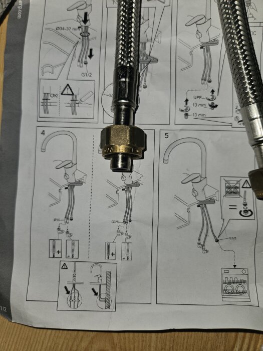 Instruktioner visar anslutning av vattenkran med olika kopplingar, detaljerad illustrationsguide till installation.