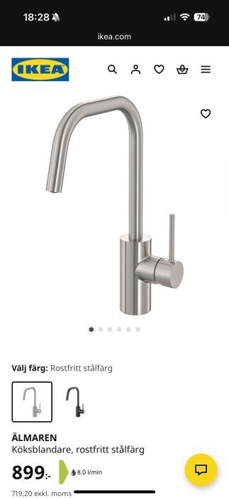 Köksblandare i rostfritt stål från IKEA, modell Älmaren, visas på en vit bakgrund med priset 899 kr och information om vattenflöde.