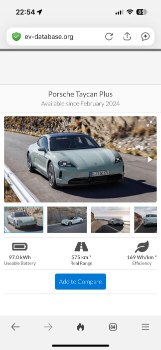 Porsche Taycan Plus på en landsväg, EV-databas information: 97.0 kWh batteri, 575 km räckvidd, 169 Wh/km effektivitet. Finns från februari 2024.