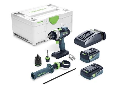 Verktygsset från Festool med skruvdragare, batterier, laddare och tillbehör, perfekt för byggprojekt och renovering.