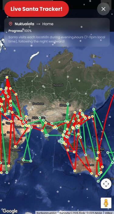 Satellitkarta över delar av jorden med en spårning av jultomtens rutt, med färger och koordinater. Texten "Live Santa Tracker!" syns överst.