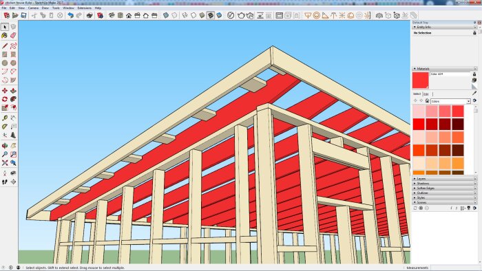 3D-modell av en gavelvägg med synlig takstruktur och rödmålade reglar, skapad i SketchUp.