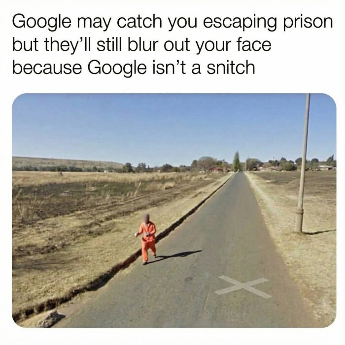 En person i orange kläder går längs en landsväg. Personen är oskarp. Text på bilden handlar om Google och anonymitet.