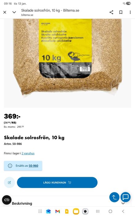 Påsen innehåller 10 kg skalade solrosfrön från Biltema, med gul etikett och text på flera språk.