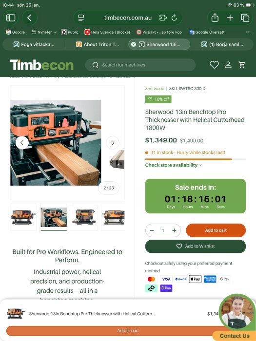 Bild på en Sherwood 13in Benchtop Pro Thicknesser med en träbit. Rabatt erbjuds på hemsidan vid medlemskap.