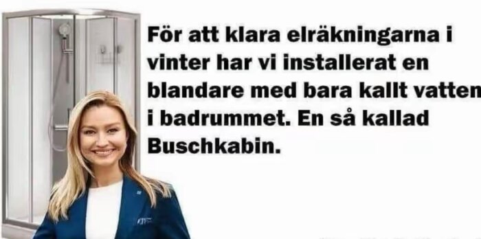 En duschkabin med text om att installera en kallvattenblandare för att spara på elräkningar.