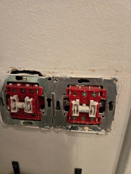 dimmer2-kitchen.jpg