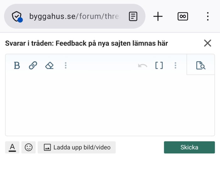 En bild av en inläggsruta på ett diskussionsforum där man kan skriva svar, inklusive knappar för formatering och filuppladdning.