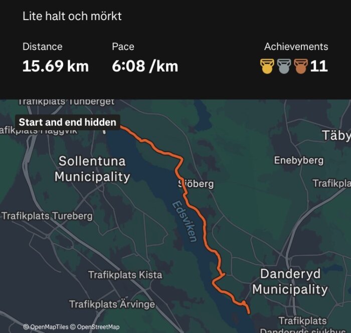Karta över en löprunda på 15,69 km genom Sollentuna och Danderyd med en snitthastighet på 6:08 per km.