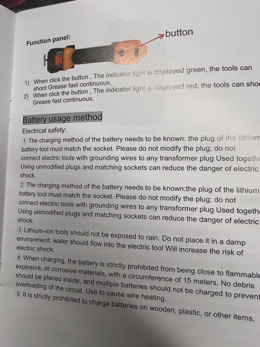 Bruksanvisning för fettspruta med bild av verktyget och instruktioner om batterianvändning och säkerhet.
