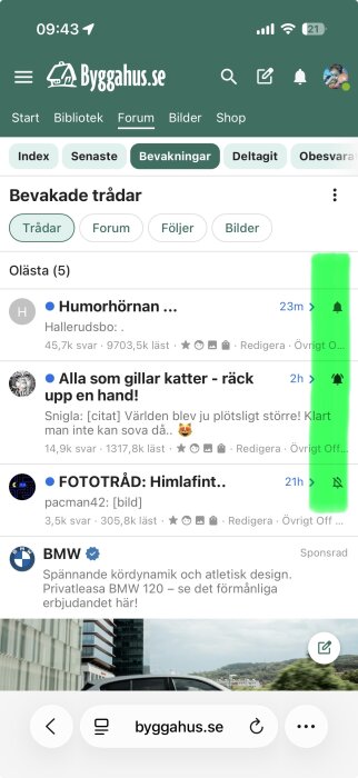 Skärmdump av byggforum på Byggahus.se med sektionen "Bevakade trådar", med olika diskussionstrådar och notifieringssymboler.
