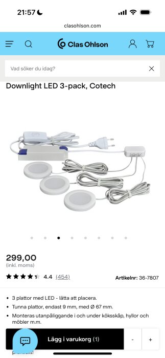 Downlight LED 3-pack med kablar och strömadapter från Clas Ohlson, lämpliga för under skåpbelysning i kök.