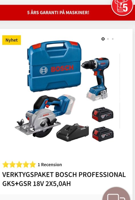 Bilden visar ett Bosch verktygspaket med en borrmaskin, cirkelsåg, laddare, två 18V batterier och en blå förvaringsväska.