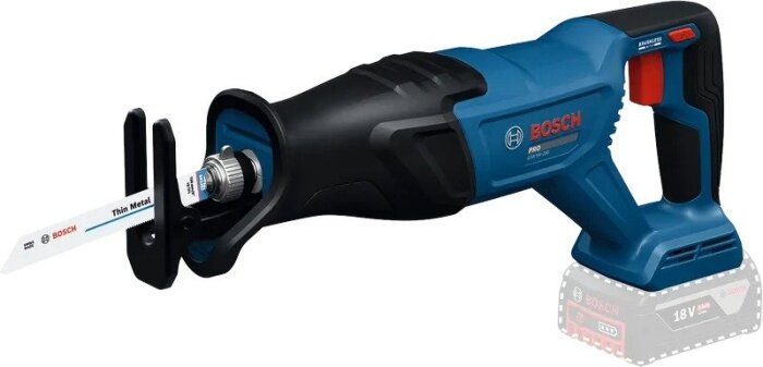 Sägbild på Bosch Pro GSA 18V-280 tigersåg med utbytbart sågblad för trä och metall, kapacitet 250/150 mm, 3100 rpm, utan pendling.