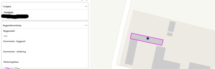 Karta från kommunens kartfunktion visar boningshus markerat med magenta linje och byggår 1909, men anses inte bevarandevärt.