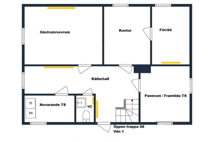 Planlösning av en källare med rum markerade som gästrum, kontor, förråd, källarhall, pannrum och nuvarande tvättstuga. Radiatorer markerade i orange.