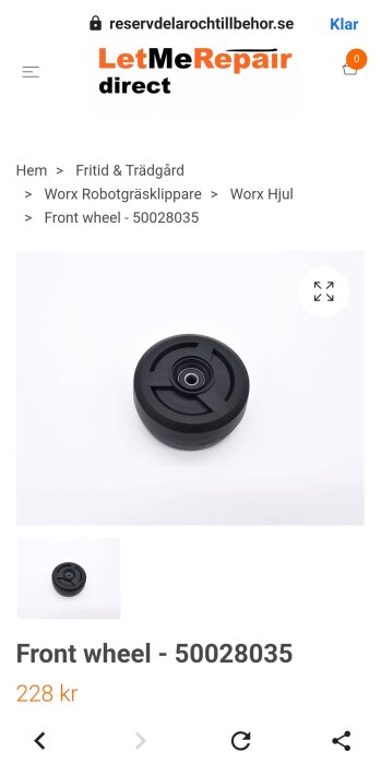 Svart framhjul för Worx robotgräsklippare, modellnummer 50028035, på vit bakgrund.