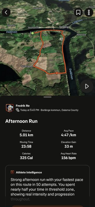 Karta över löprunda i Torsång, med statistik: 5,01 km, tempo 4:47/km, tid 23:58, höjd 33 m, hjärtfrekvens 156 bpm, brända kalorier 325.