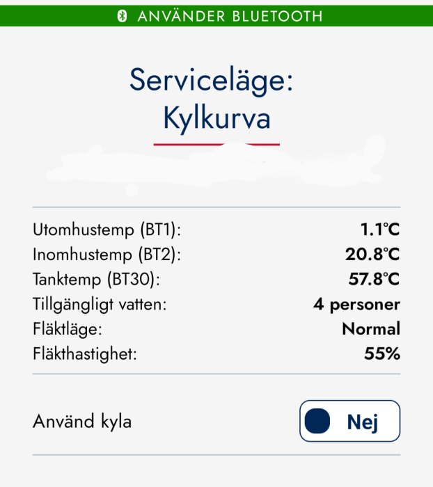 En display visar serviceläge för kylkurva med olika temperaturer och systeminställningar, inklusive inom- och utomhustemperatur samt fläkthastighet.