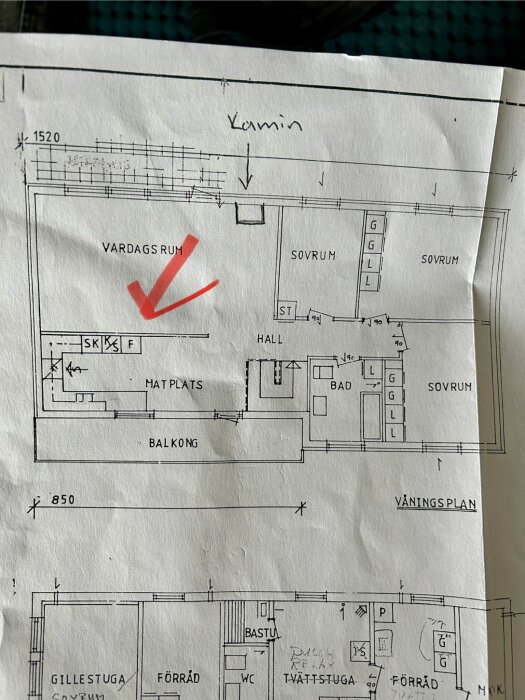 hus2.jpg