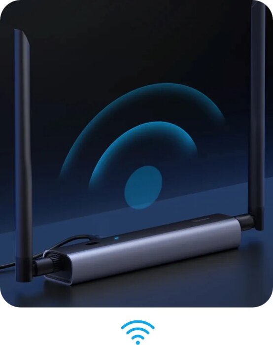 Sonoff-controller med två antenner och Wi-Fi-signal på en mörk bakgrund, används för trädgårdsbelysning.