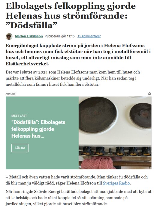 Gammal spis med kokplattor, några av dem mörka av slitage och ålder.