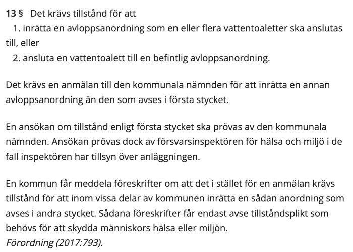 Text om tillstånd för avloppsanordningar och vattenklosetter enligt Förordning (2017:793), inklusive anmälnings- och tillståndskrav till kommunala myndigheter.