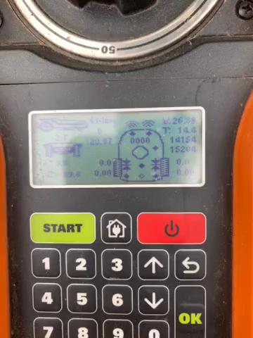 En detaljerad genomgång av hur sensorn fram upphör att fungera intermittently under ett pågående byggprojekt. Användaren delar en video för att illustrera problemet.