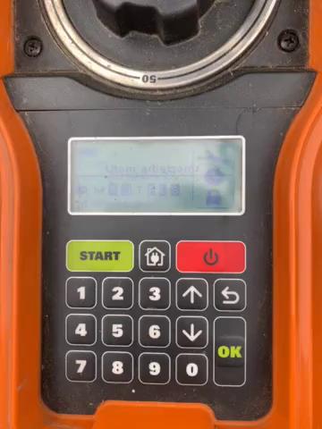 Denna video visar en störning i huvudfönstret av en byggrelaterad enhet, som ett exempel på ett problem som diskuteras i forumet.