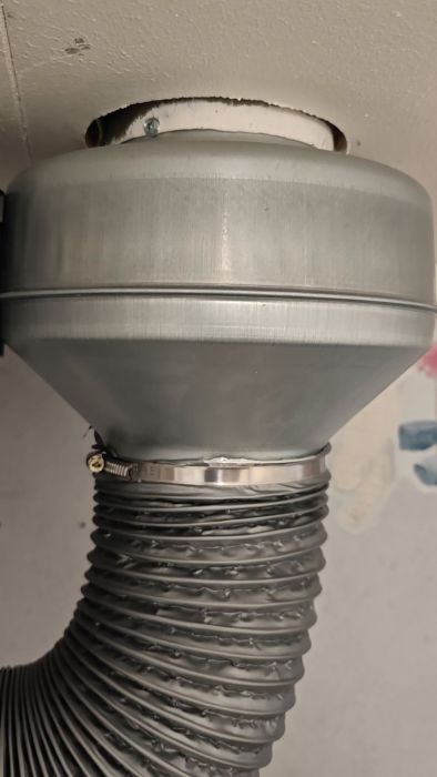 Se denna video där Systemair-enheten har börjat låta konstigt. Dags för reklamation igen! Filmen visar det aktuella missljudet och förklarar problemet.