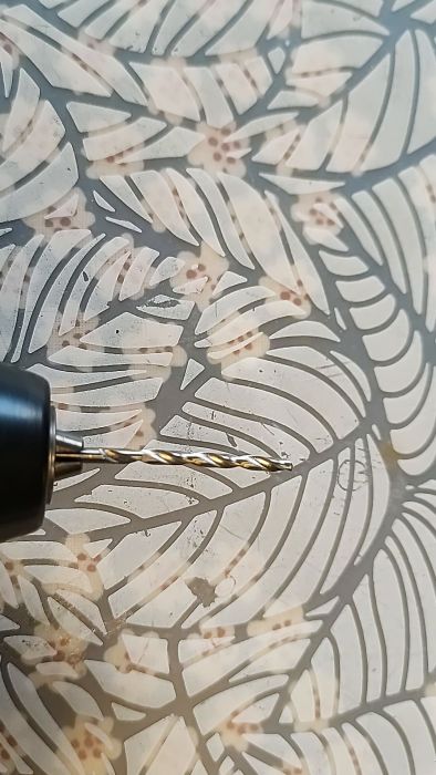 Utforska varför ett 8mm träborr kan tillverkas med samma problem som tunna borr. Följ med när vi analyserar borrets prestanda och diskuterar möjliga orsaker bortom spetsskärpan.