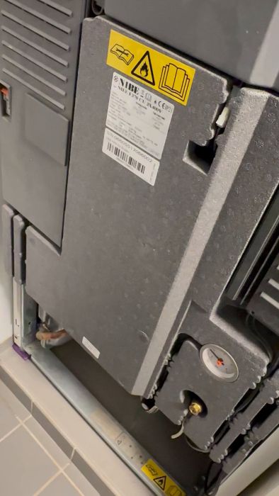 En video som visar ljudet från en nyinstallerad takkomponent. Hör hur den låter efter att den satts igång för första gången. Perfekt för den som vill veta vad de kan förvänta sig ljudmässigt.