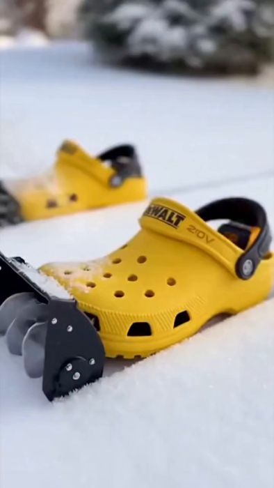 DewaltSnowblower.mp4