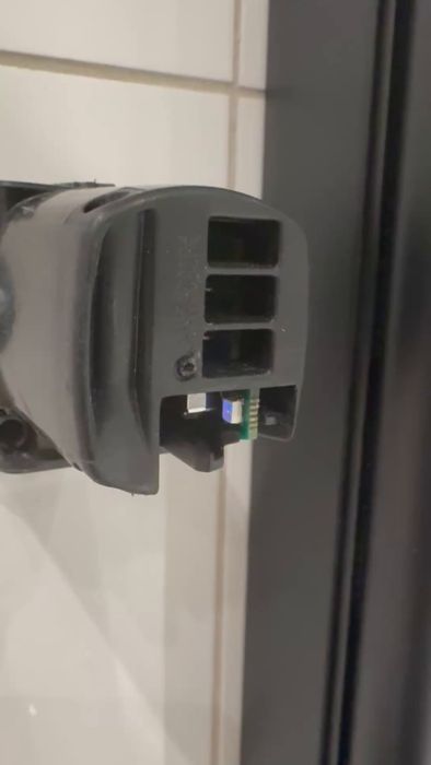 Utforska varför två Pax Memento handdukstorkar slutat fungera samtidigt. Felsökningssteg undersöks, inklusive styrkort och värmeelement. Sök råd om reparation eller byte baserat på erfarenheter av liknande problem.